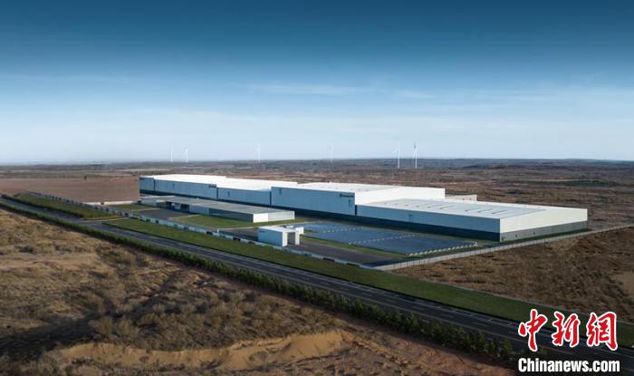 圖為鄂爾多斯零碳產(chǎn)業(yè)園(資料圖)。　張?jiān)﹫D