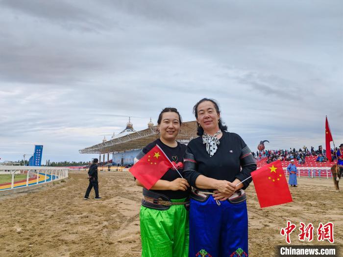 “90后”在酒泉：“摔跤吧！媽媽”