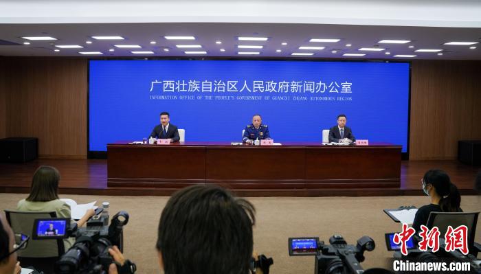 廣西擬建、在建小區(qū)將設(shè)電動(dòng)車輛集中停放充電場(chǎng)所