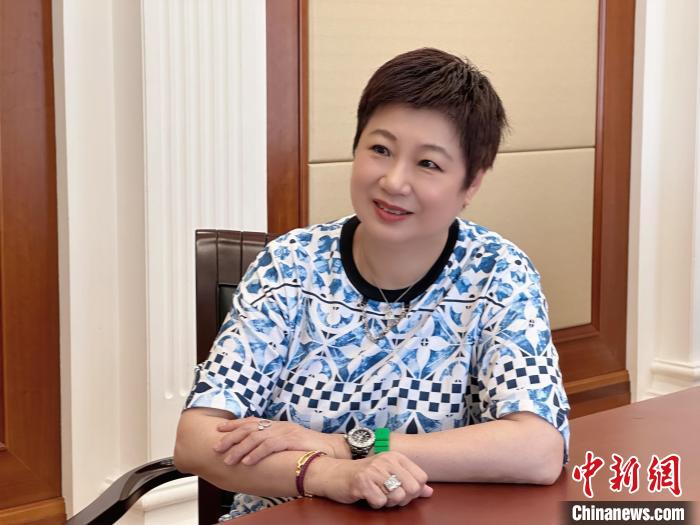 專訪榮毅仁侄女榮智豐：不想為“榮”字丟臉，要做最好