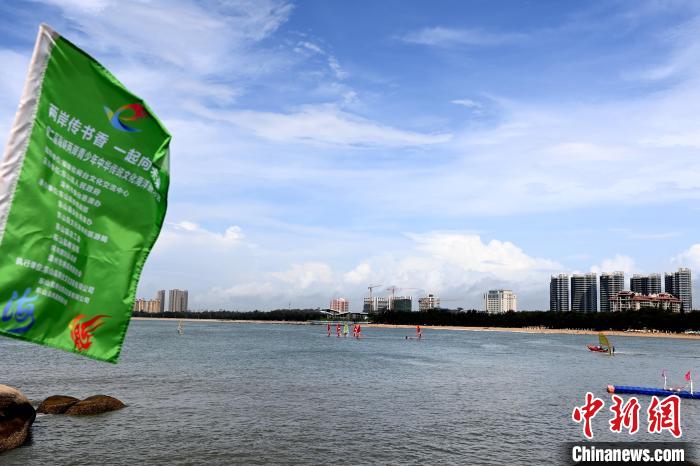 迷人的東山海景?！埥鸫?攝