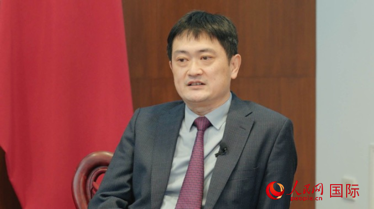 中國駐阿根廷使館代辦孫怡接受人民網(wǎng)專訪。人民網(wǎng)記者 張若涵攝