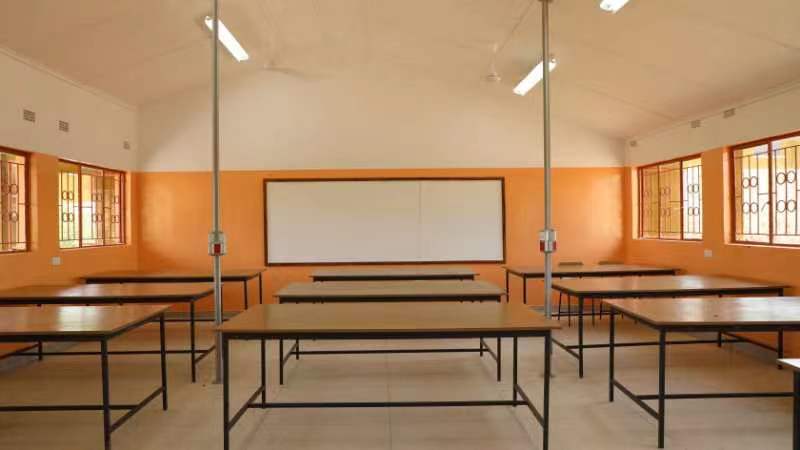 寬敞明亮的教室。主辦方供圖