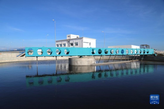 這是11月28日在突尼斯蘇塞市拍攝的中企承接建造的哈姆敦污水處理站一角。新華社記者 黃靈 攝