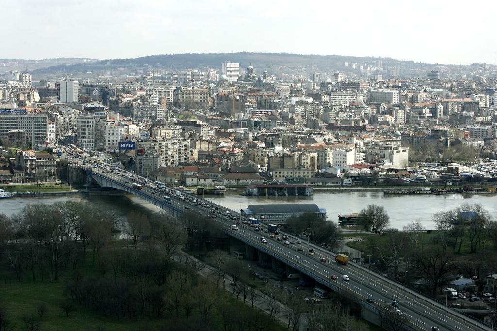 這是2015年3月30日拍攝的塞爾維亞首都貝爾格萊德老城區(qū)。貝爾格萊德是塞爾維亞的首都，坐落在薩瓦河和多瑙河的交匯處，是歐洲最古老的城市之一。新華社發(fā)（普雷德拉格·米洛薩夫列維奇攝）