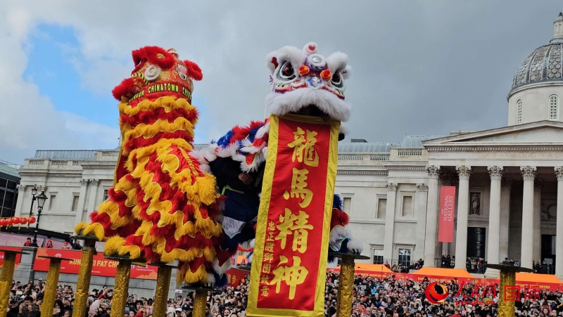 倫敦新春慶典現(xiàn)場。人民網(wǎng) 郭錦標、楊浩鵬攝