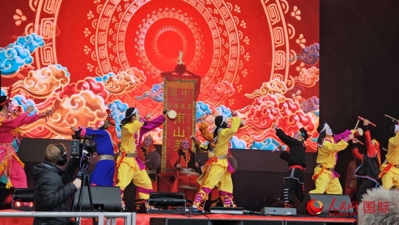 倫敦新春慶典現(xiàn)場。人民網(wǎng) 郭錦標、楊浩鵬攝