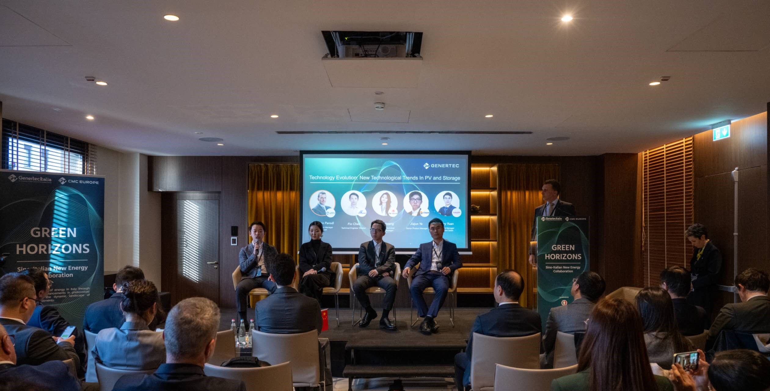 中方企業(yè)代表就新能源技術(shù)發(fā)展趨勢(shì)分享觀點(diǎn)。主辦方供圖