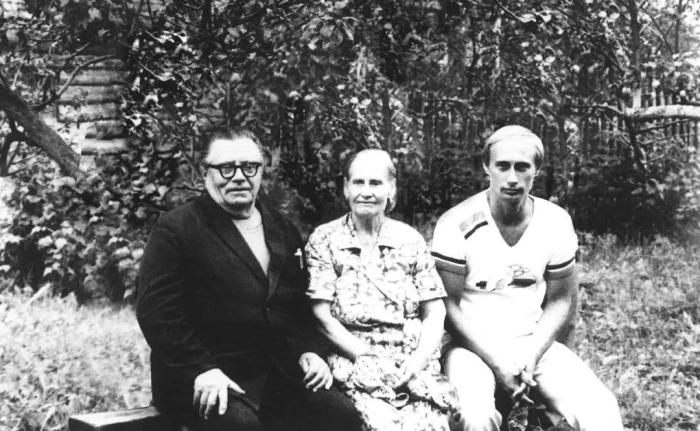 從圣彼得堡到莫斯科，普京從政大事記：下一個(gè)六年怎么走？