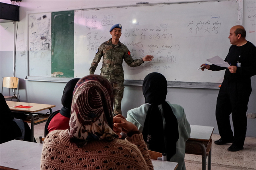 漢語班授課現(xiàn)場。瞿發(fā)統(tǒng)攝