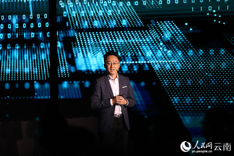 媒體融合與傳播國家重點(diǎn)實(shí)驗室解析《龍門》