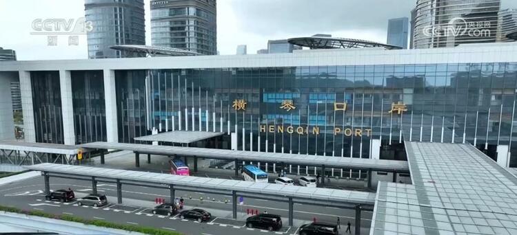 多領域呈現快速增長勢頭 中國經濟規(guī)模質量穩(wěn)步提升