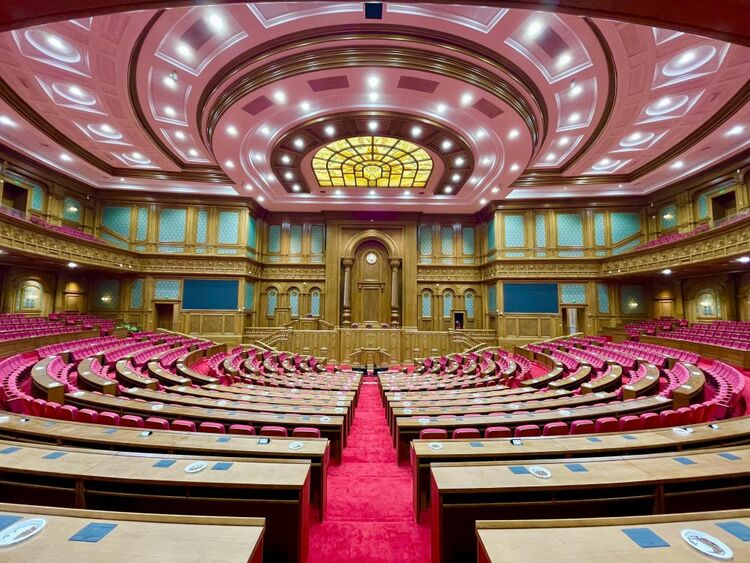 第1視點(diǎn)丨這兩座大樓，見(jiàn)證著中塔友誼