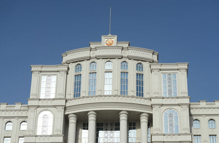 第1視點(diǎn)丨這兩座大樓，見(jiàn)證著中塔友誼