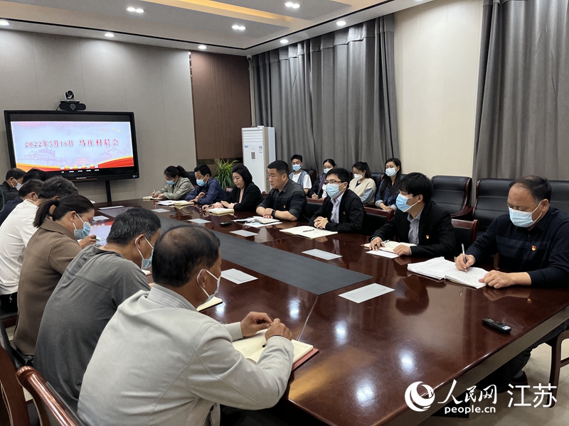 馬莊村以晨會開啟一天的工作。人民網(wǎng) 閆峰攝