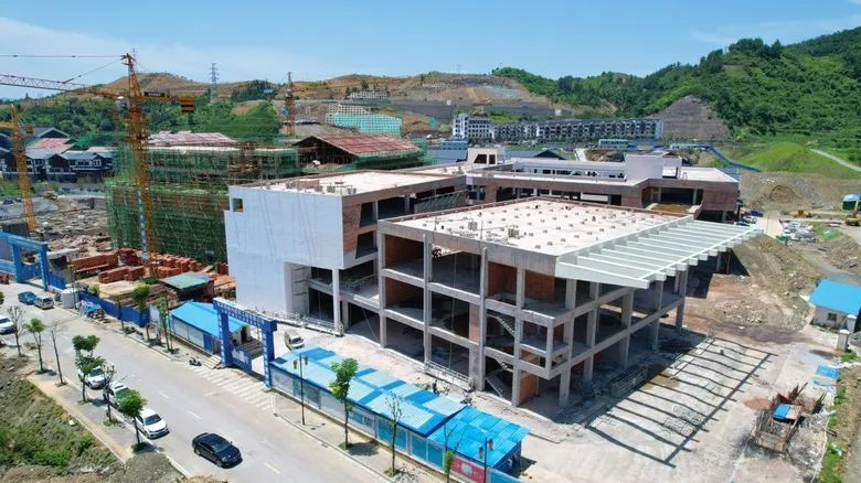 正在建設(shè)中的土家織錦文化創(chuàng)意園 全?，摂z