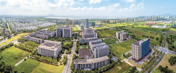 航拍產(chǎn)業(yè)園區(qū)一角。無錫高新區(qū)管委會供圖