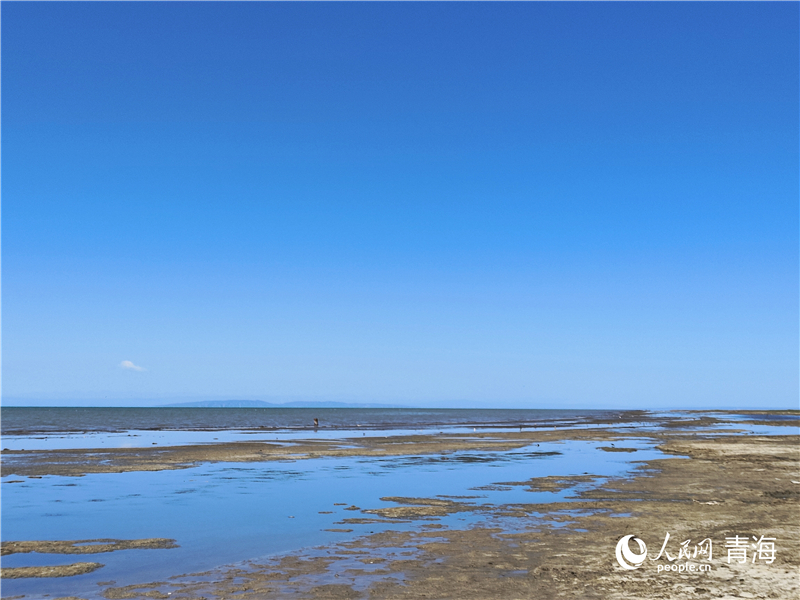   青海湖仙女灣。人民網(wǎng) 張莉萍攝