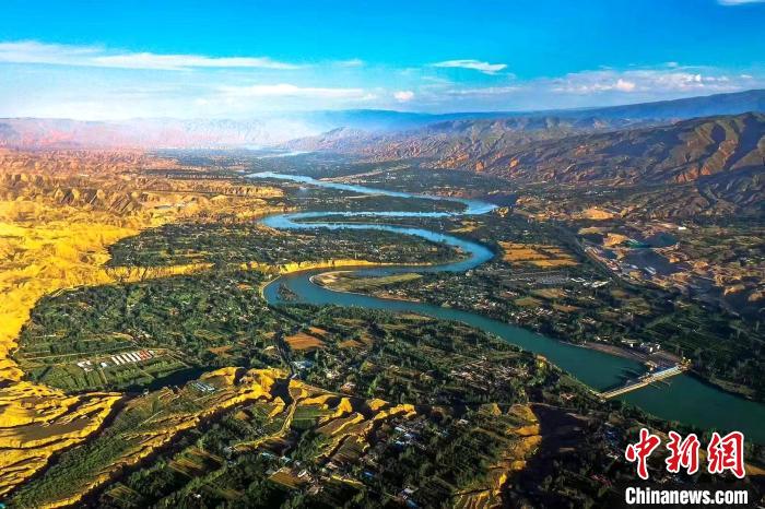 黃河發(fā)源省青?！皟善磷o水”葆源頭活水豐沛純凈