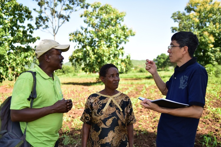 資訊有故事丨小豆子大營(yíng)養(yǎng) 坦桑尼亞民眾愛上“中國(guó)飲料”