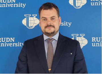 俄羅斯經(jīng)濟(jì)學(xué)家：中國為世界經(jīng)濟(jì)穩(wěn)定和可持續(xù)發(fā)展貢獻(xiàn)力量