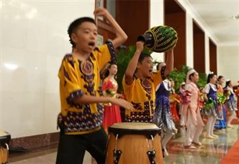 拉片看！從億點(diǎn)細(xì)節(jié)看懂中非情誼