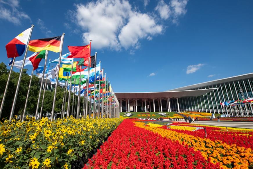 第七屆中國國際進口博覽會會場。人民網(wǎng)記者 翁奇羽攝