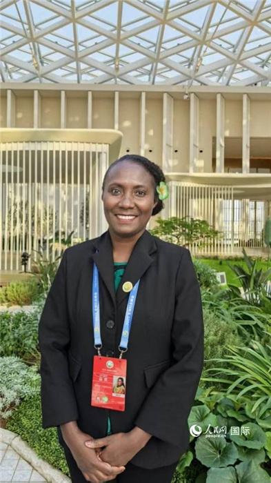 所羅門群島婦女、青年、兒童與家庭事務部新聞發(fā)言人尼祿·凡科莎接受人民網(wǎng)采訪。 人民網(wǎng) 吳詩敏攝