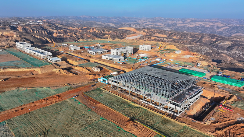 正在建設(shè)的府谷府州機場。朱鑫攝