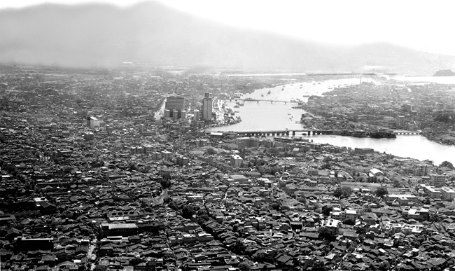 拍攝于1983年的蒼霞舊貌。游源飛攝