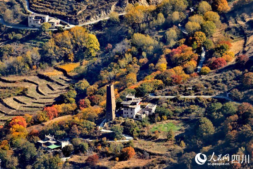 丹巴美景。李永安攝