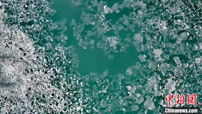 青海：6723名河湖長、15980名管護(hù)員守護(hù)“中華水塔”