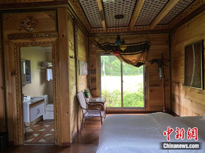 民宿內(nèi)部。彭寧鈴 攝