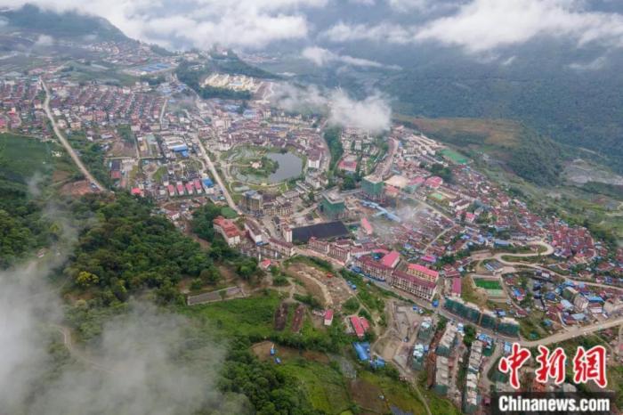 墨脫縣城全貌。(無(wú)人機(jī)畫(huà)面)