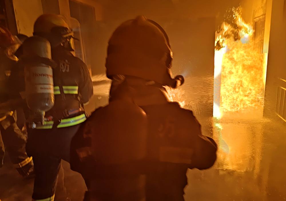 真火內(nèi)攻實操訓(xùn)練。