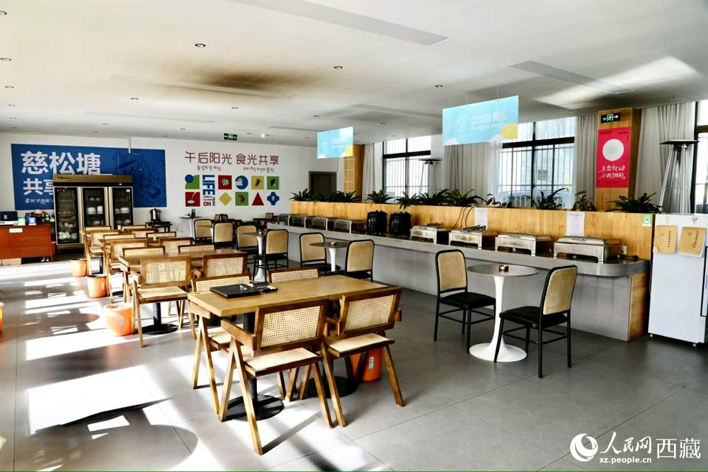 慈松堂社區(qū)共享食堂。人民網(wǎng)記者 次仁羅布攝