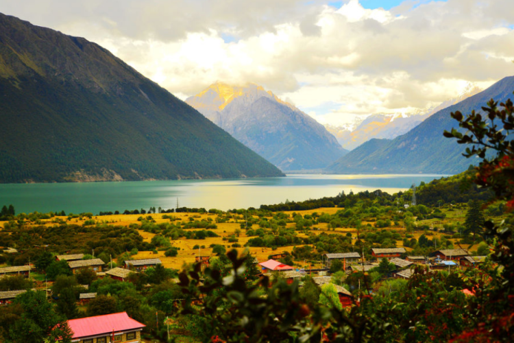 懂西藏的人，一定不會錯過林芝的秋天