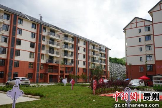 清鎮(zhèn)市2018年易地扶貧搬遷安置點(diǎn)一角。