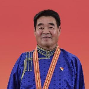 （奮斗百年路　啟航新征程·“七一勛章”獲得者·圖文互動）（2）“草原之子”廷·巴特爾：讓草原綠起來，幫牧民富起來